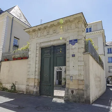 Maison Bossoreil - Savennieres Πανσιόν