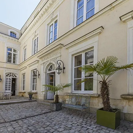 Maison Bossoreil - Savennieres Ανζέρ